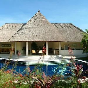 The Dusun Villa Seminyak (Bali)